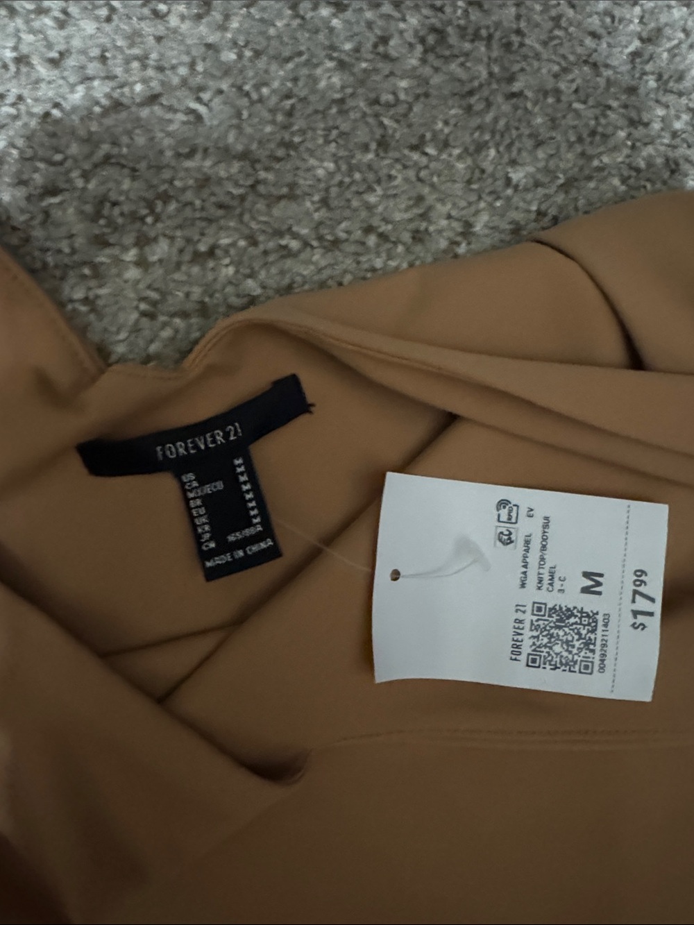 NWT forever 21 medium camel/tan colored bodysuit - Picture 3 of 4